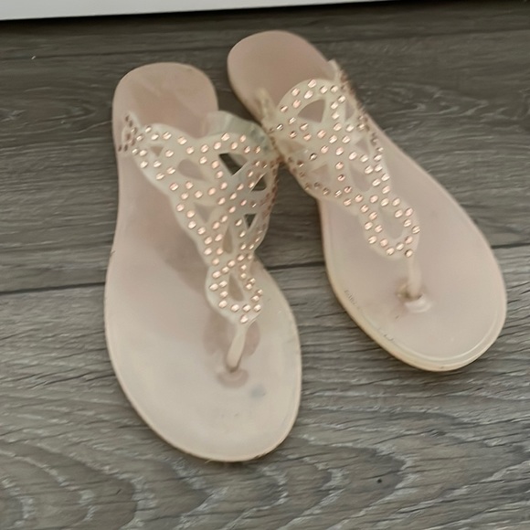 La Chateau - Picture 1 of 1